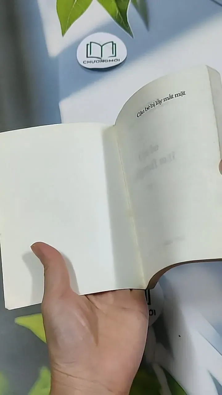 Cậu Bé Bị Lấy Mất Mặt (Tập 1) - Louis Sachar 703150