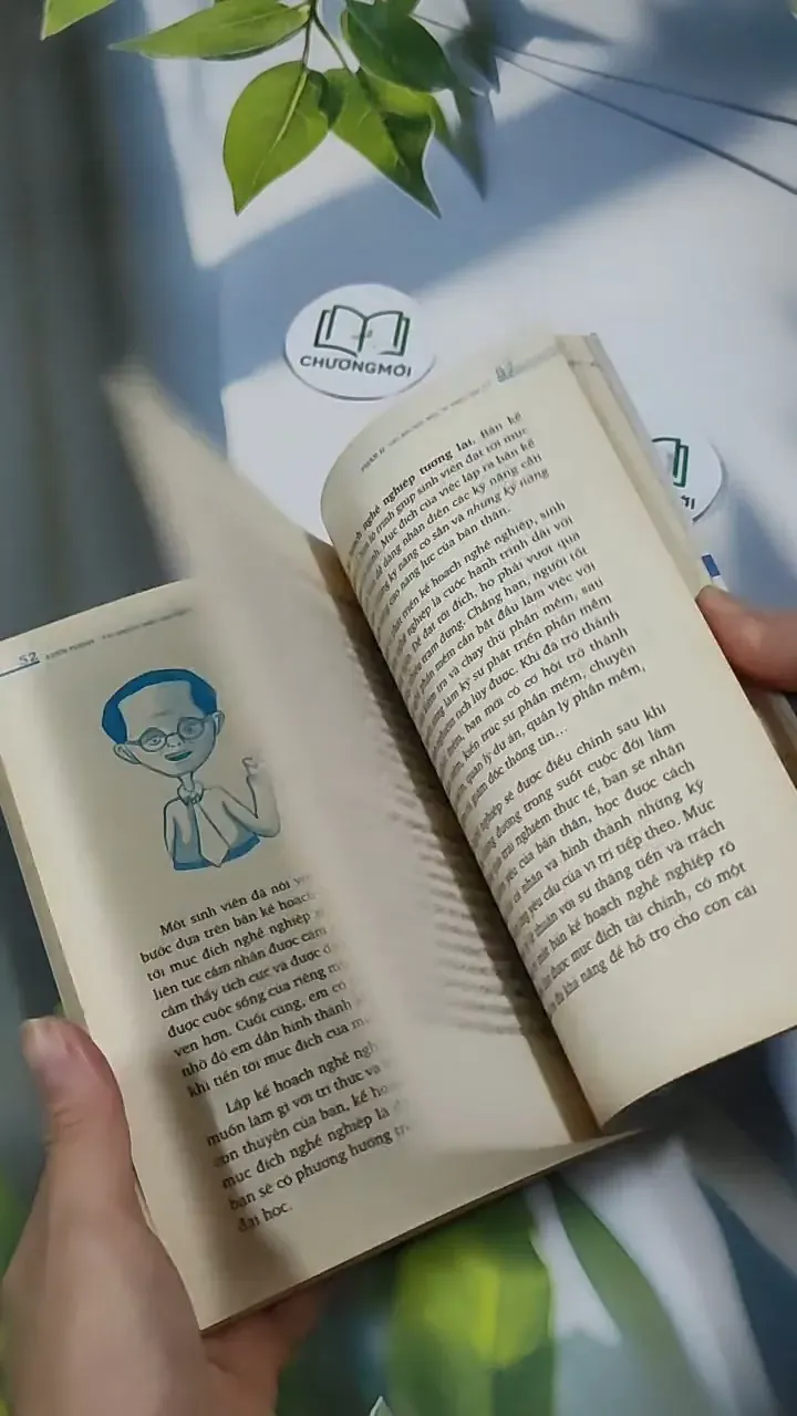 Departure - Khởi Hành - Giáo sư John Vu 707325