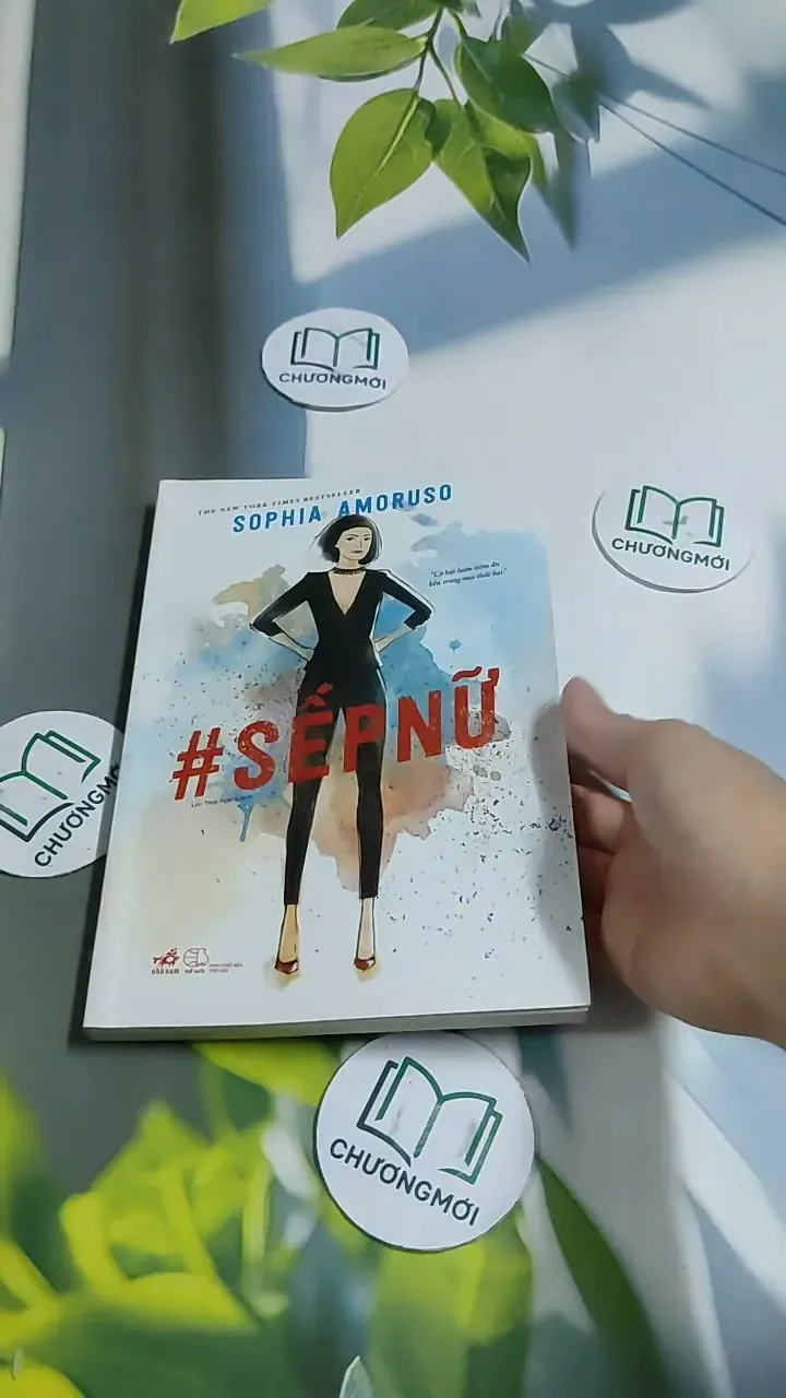 Sếp Nữ - Sophia Amoruso 705732