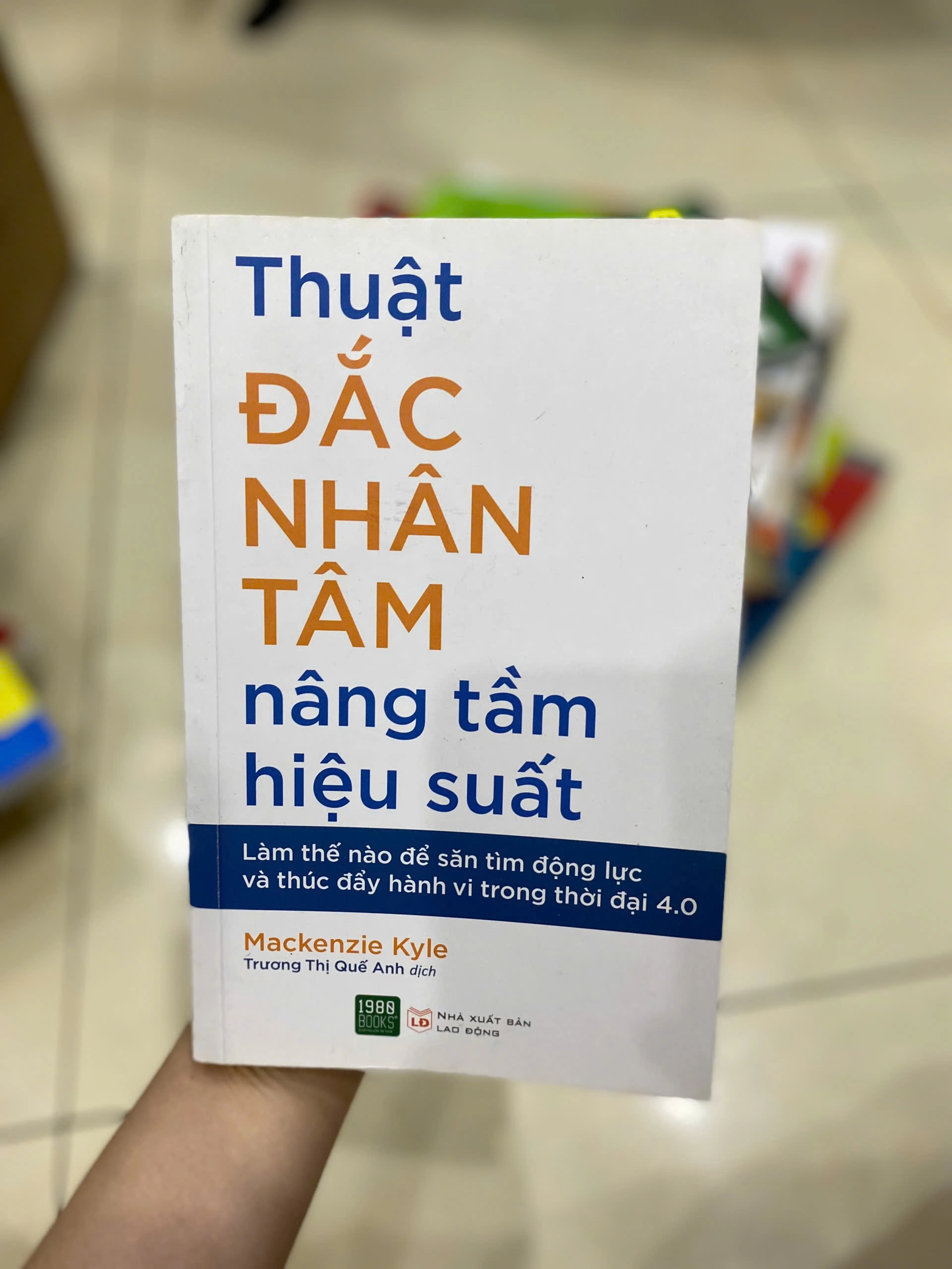 Thuật Đắc Nhân Tâm Nâng Tầm Hiệu Suất by Dale Carnegie - Sách Book Cover - Ngọc Hiển Books