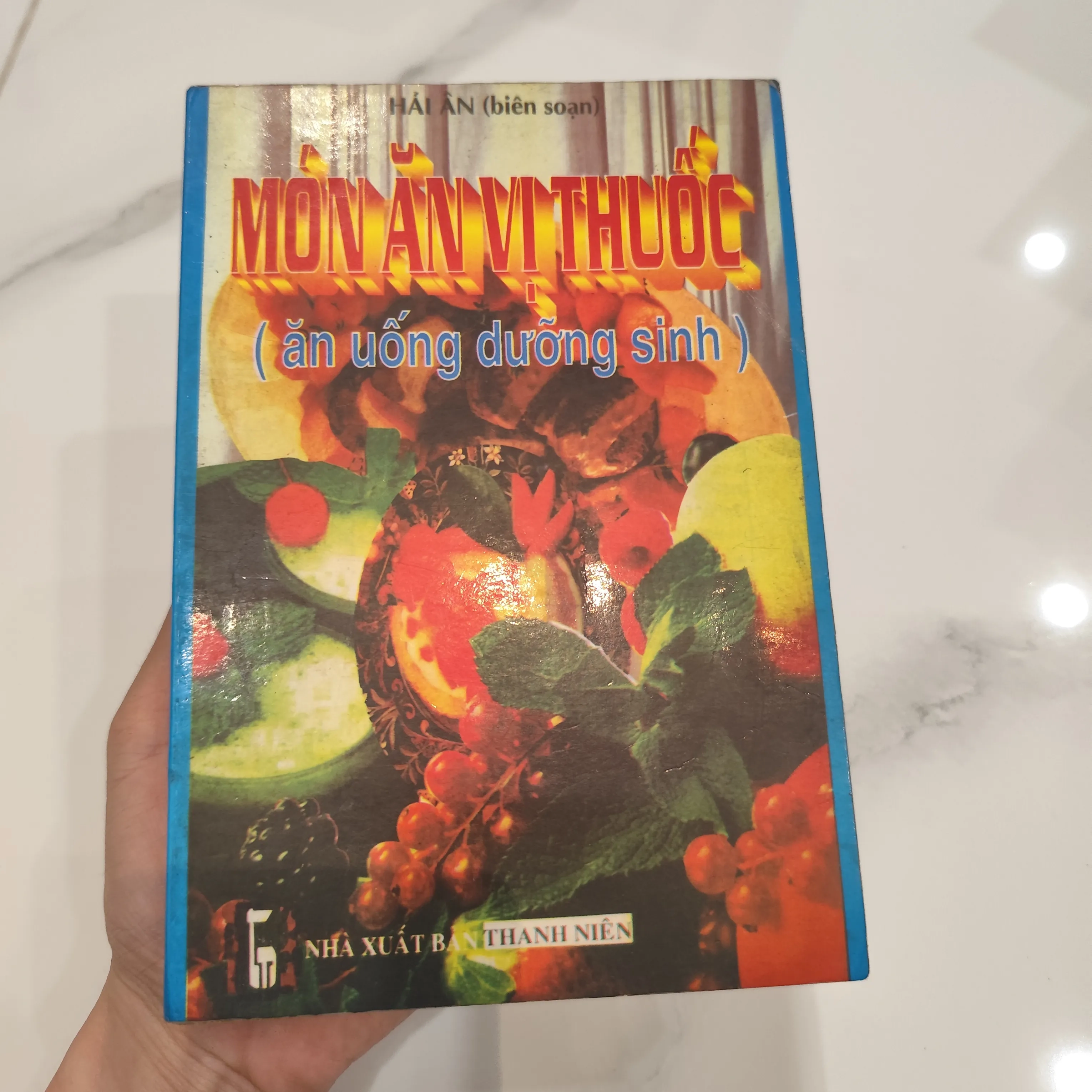 Món ăn vị thuốc ( ăn uống dưỡng sinh) by  - Sách Book Cover - Ngọc Hiển Books