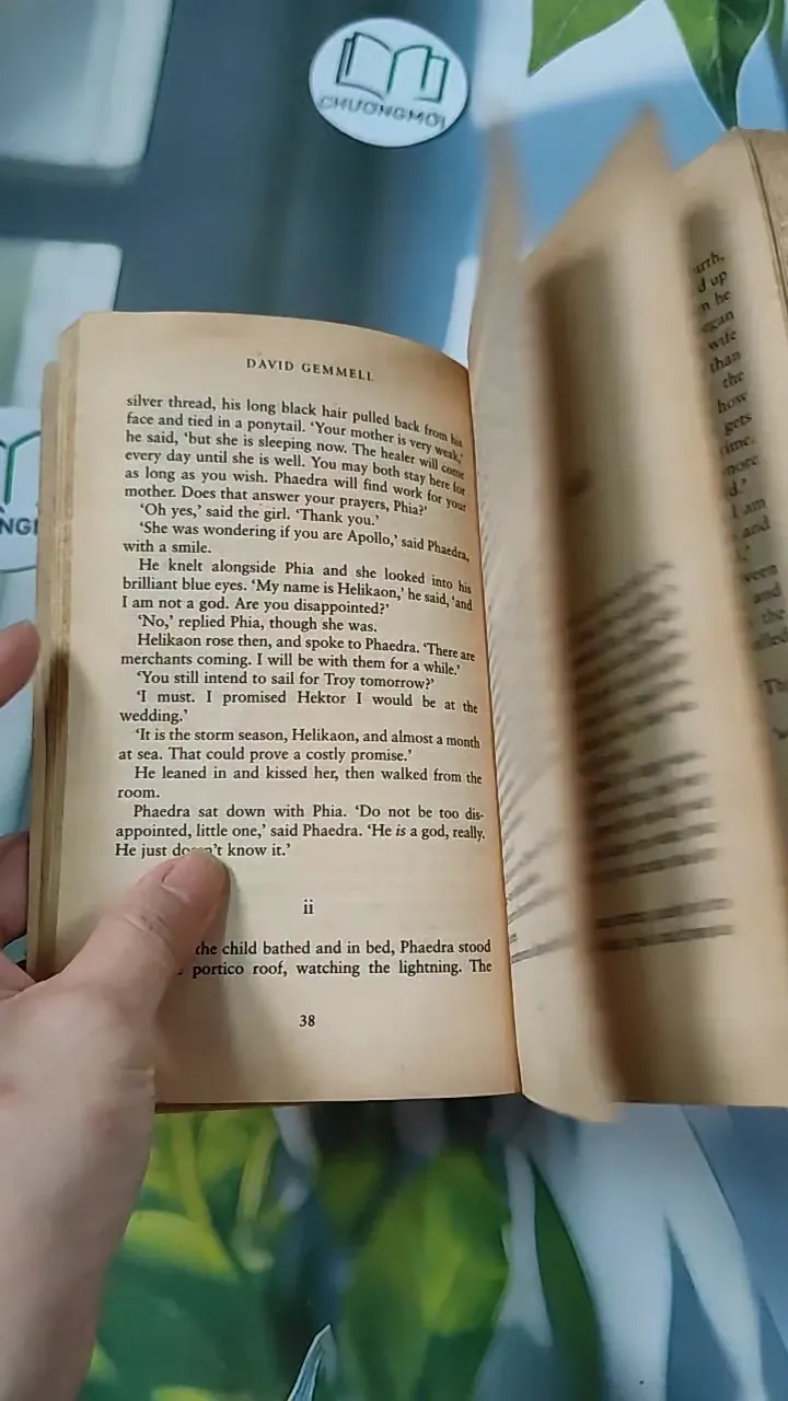 [MIỄN PHÍ BỌC SÁCH] [XƯA] Troy: Lord of the Silver Bow (1984) - David Gemmell 754500