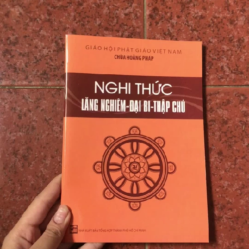 Sách Nghi thức lăng nghiêm - đại bi - thập chú 333286