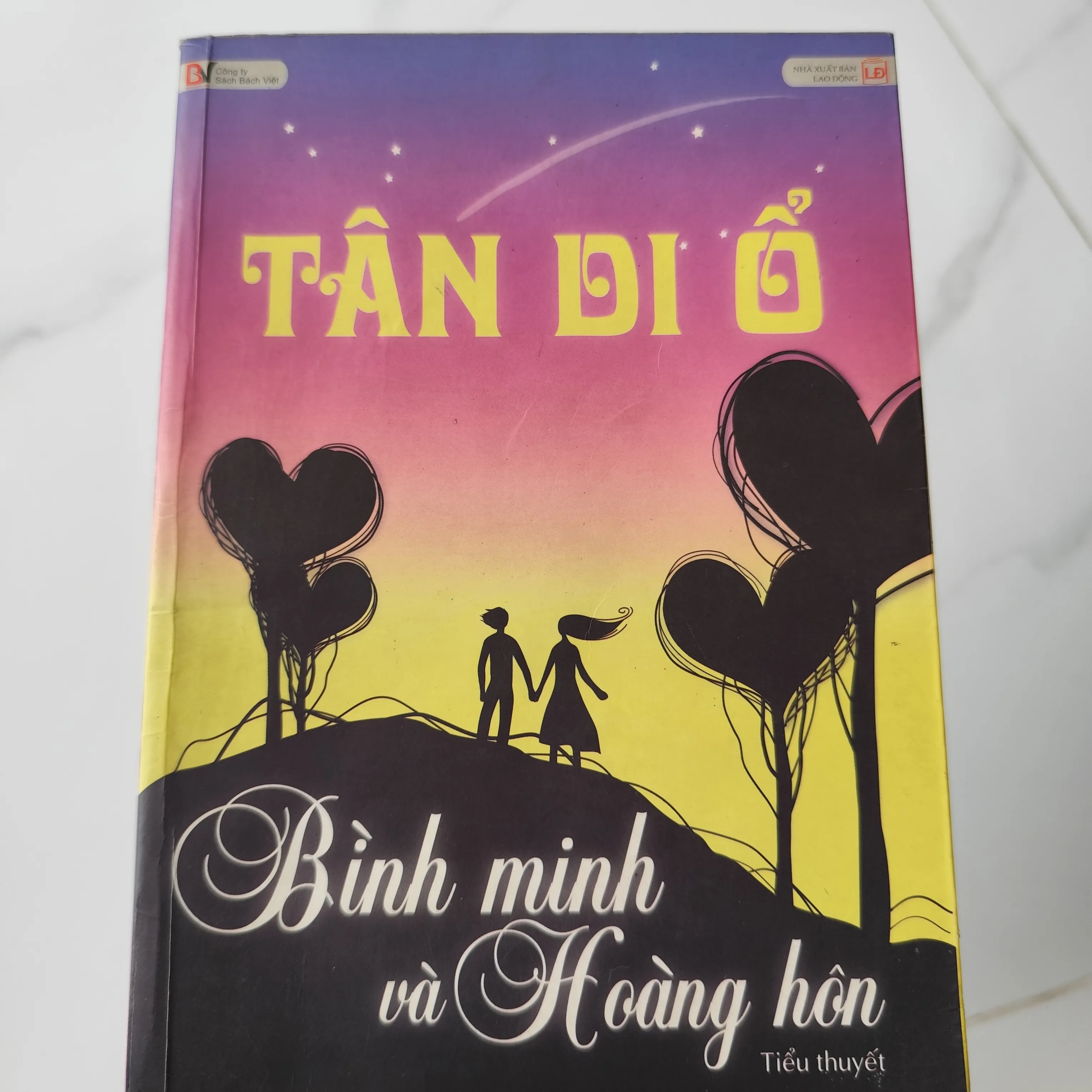 Bình Minh và Hoàng Hôn - Tân Di Ổ by  - Sách Book Cover - Ngọc Hiển Books
