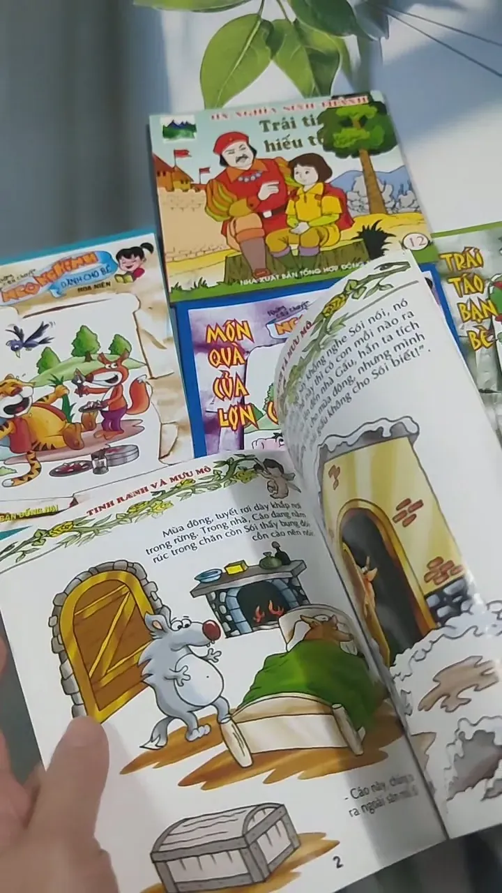 Combo Truyện Màu: Hổ Không Có Răng, Món Quà Của Lợn Con, Trái Táo Bạn Bè, Trái Tim Hiếu T 715655