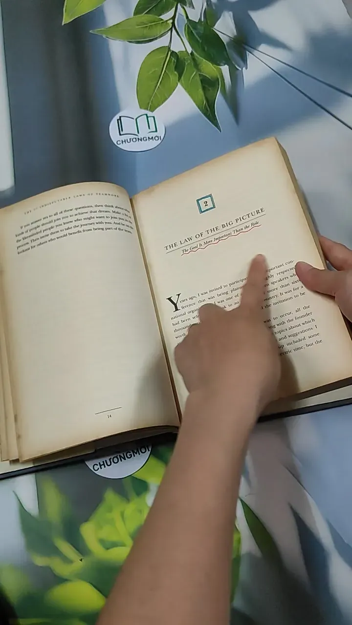 [MIỄN PHÍ BỌC SÁCH] The 17 Indisputable Laws of Teamwork - John C. Maxwell 750753