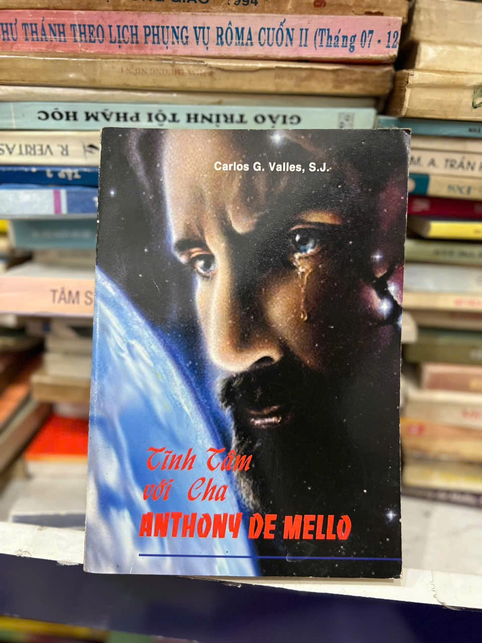 Tĩnh tâm với cha Anthony de Mello by Carlos G. Valles, S.J. - Sách Book Cover - Ngọc Hiển Books