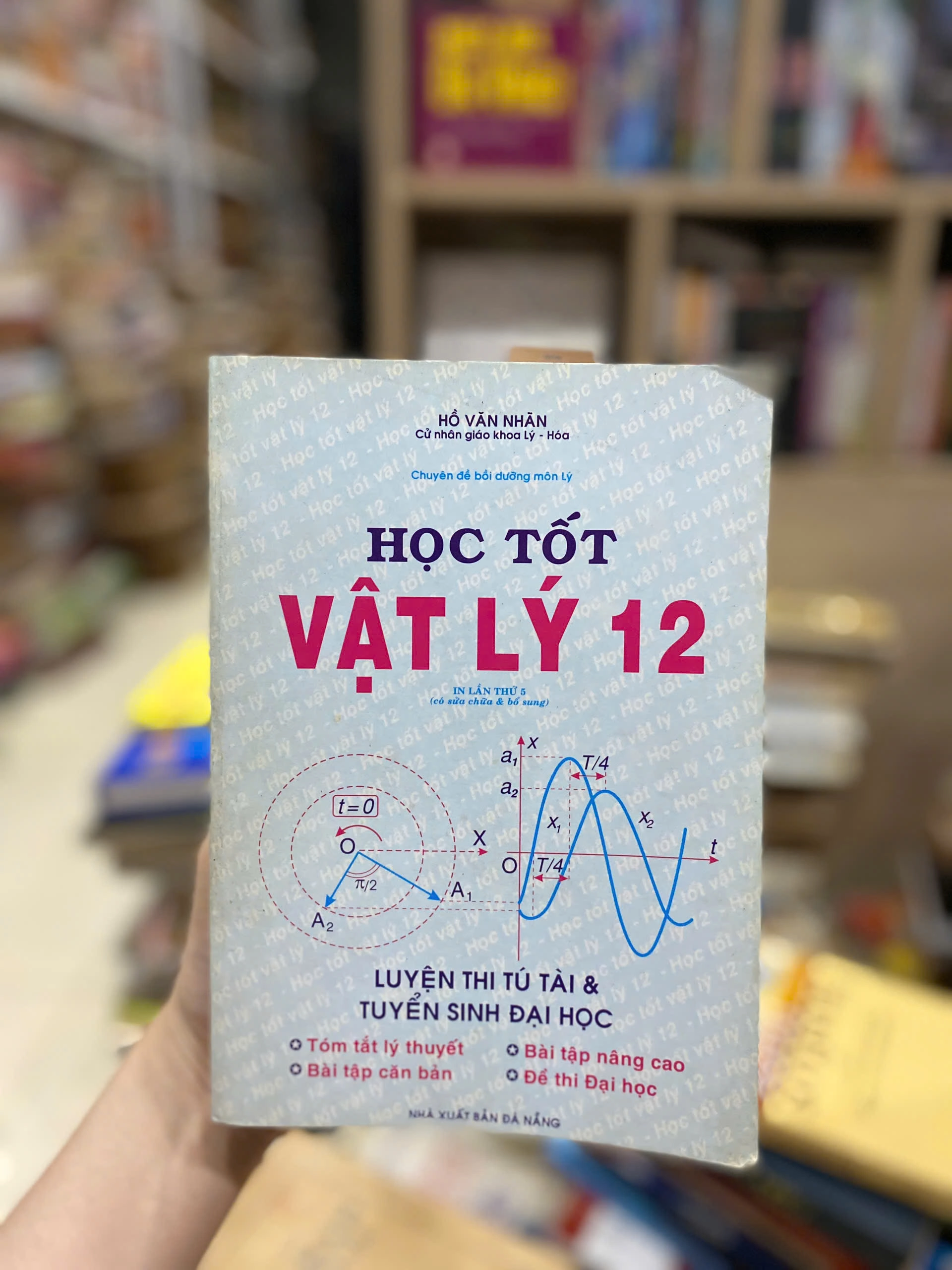 Học Tốt Vật Lý 12 by Mai Lễ, Lê Gia Vinh - Sách Book Cover - Ngọc Hiển Books
