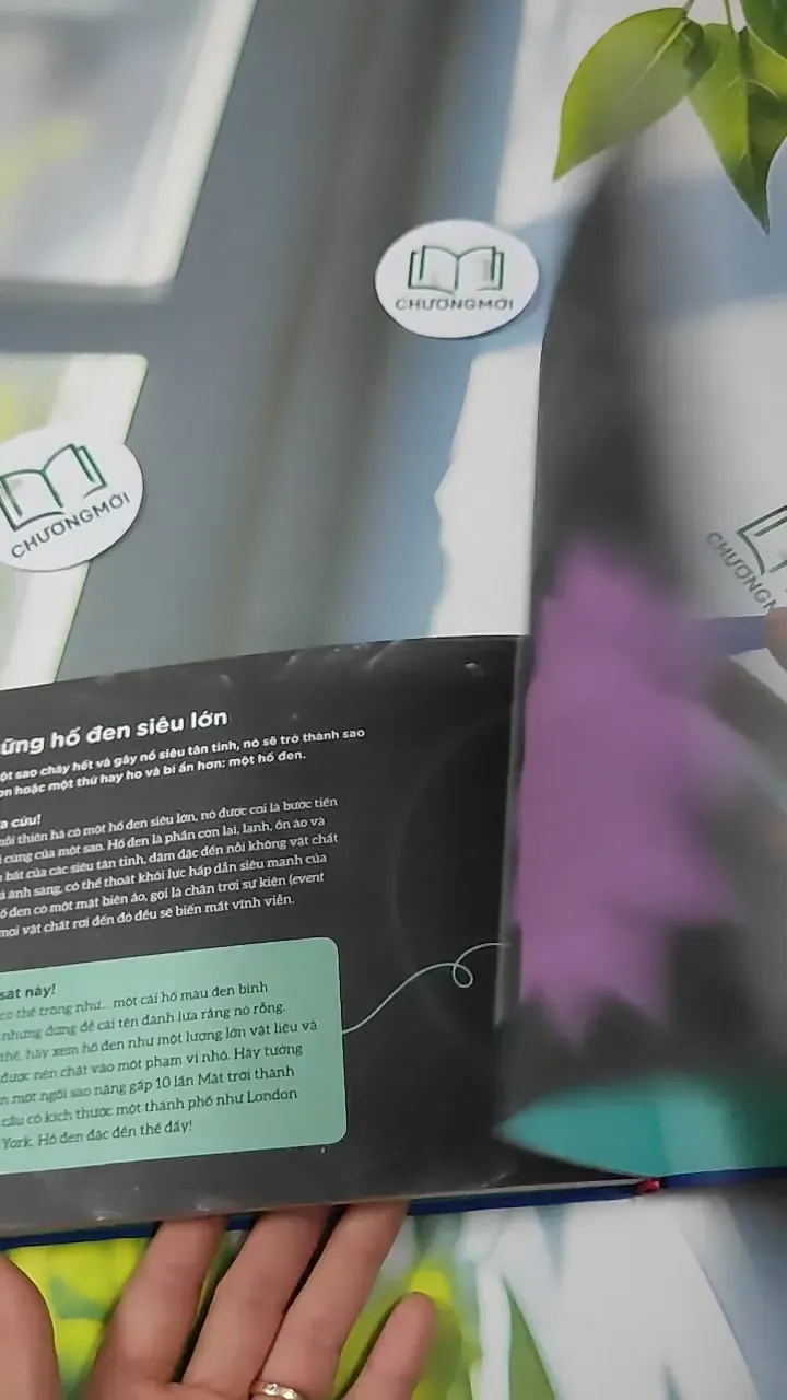 Thiên Văn Hấp Dẫn - Malcolm Croft 727312