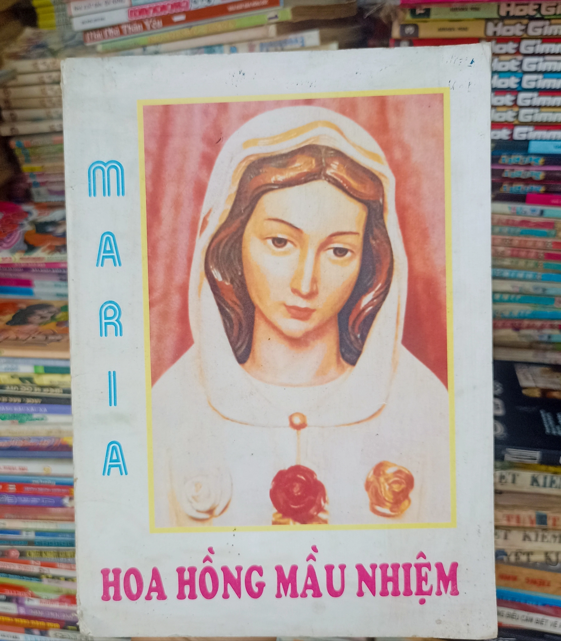 Maria hoa hồng mầu nhiệm 🌻 by  - Sách Book Cover - Ngọc Hiển Books