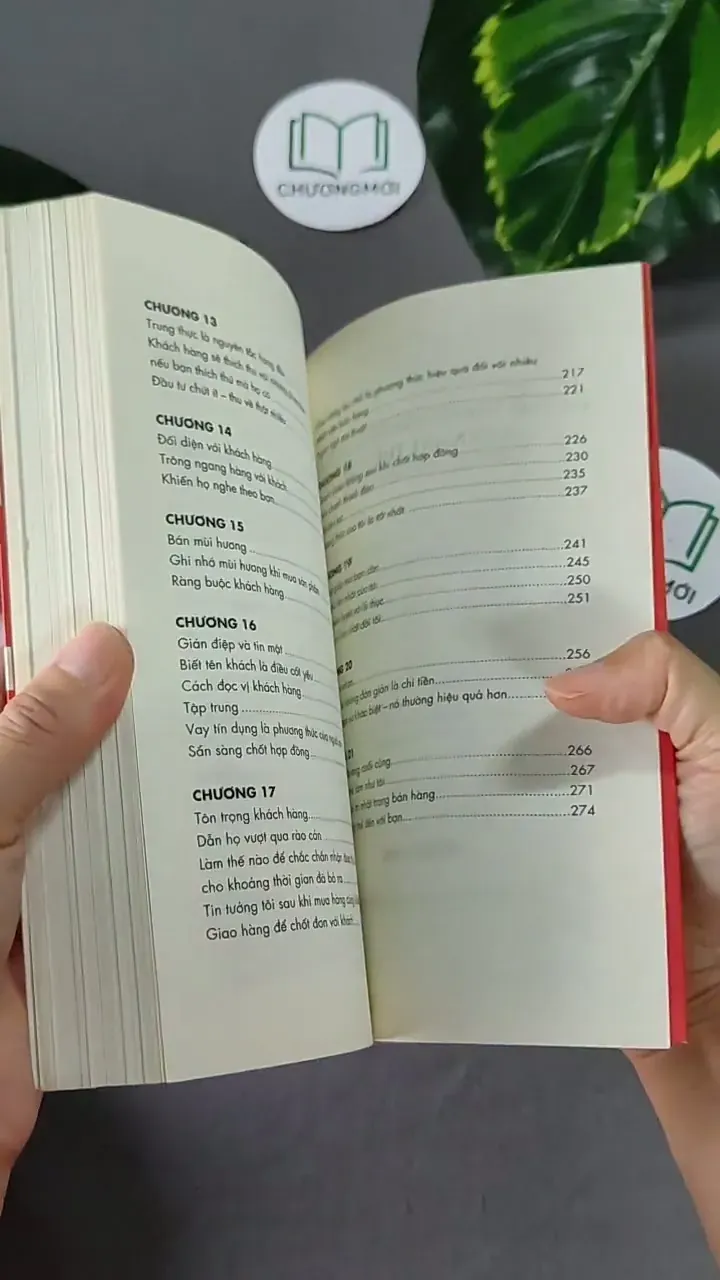 [MIỄN PHÍ BỌC SÁCH] Để Trở Thành Người Bán Hàng Giỏi Nhất Thế Giới - Joe Girard, 604640