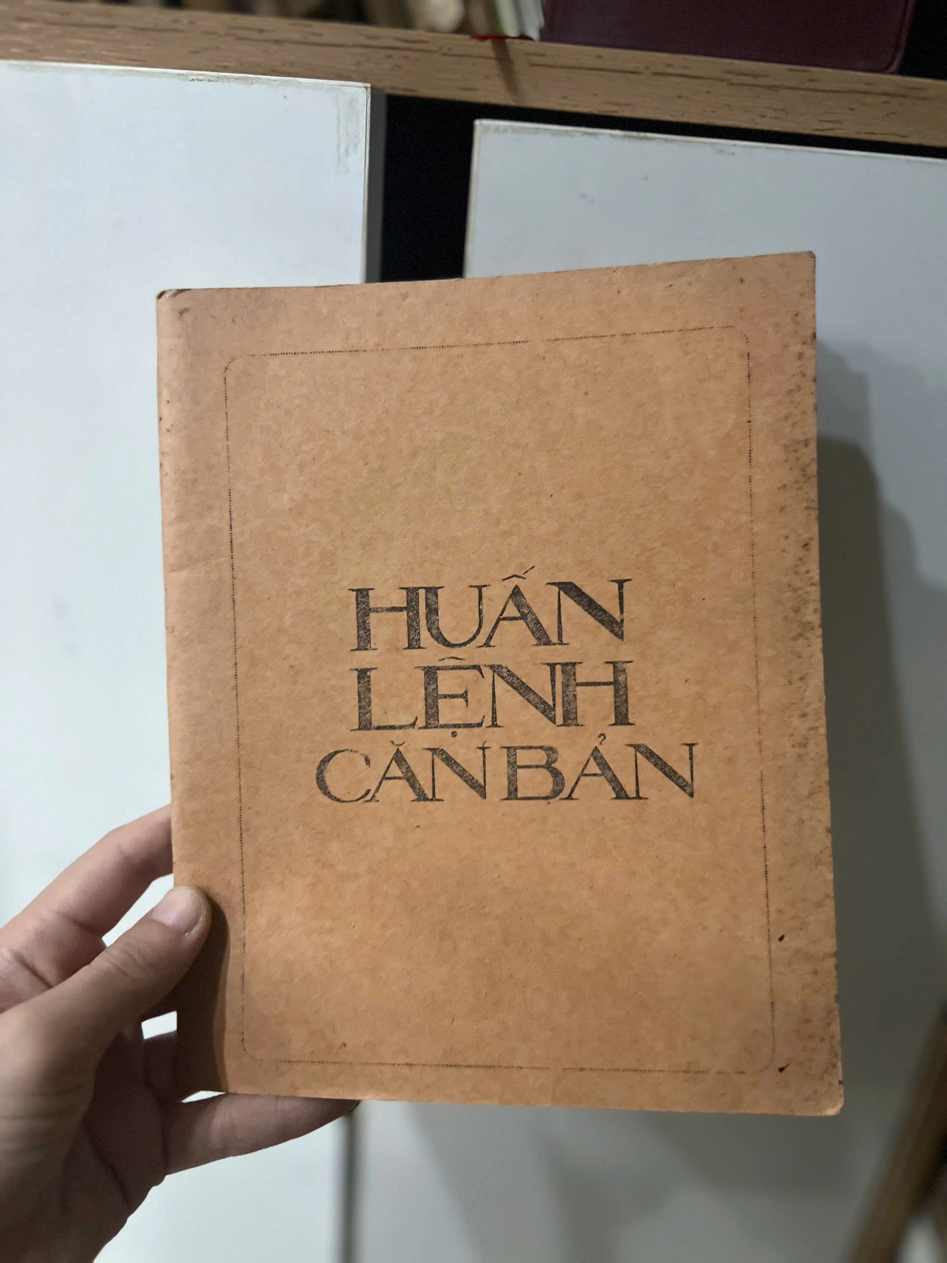 Huấn lệnh căn bản by  - Sách Book Cover - Ngọc Hiển Books