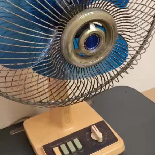 Quạt Nhật để bàn Nec ,cổ cánh lành lặn