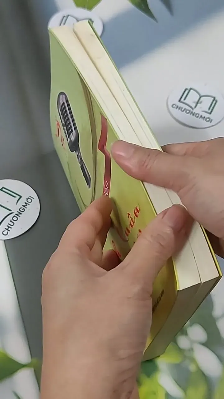 Thanh Xuân Không Chỉ Một Thời - MC Xuân Hiếu 705616