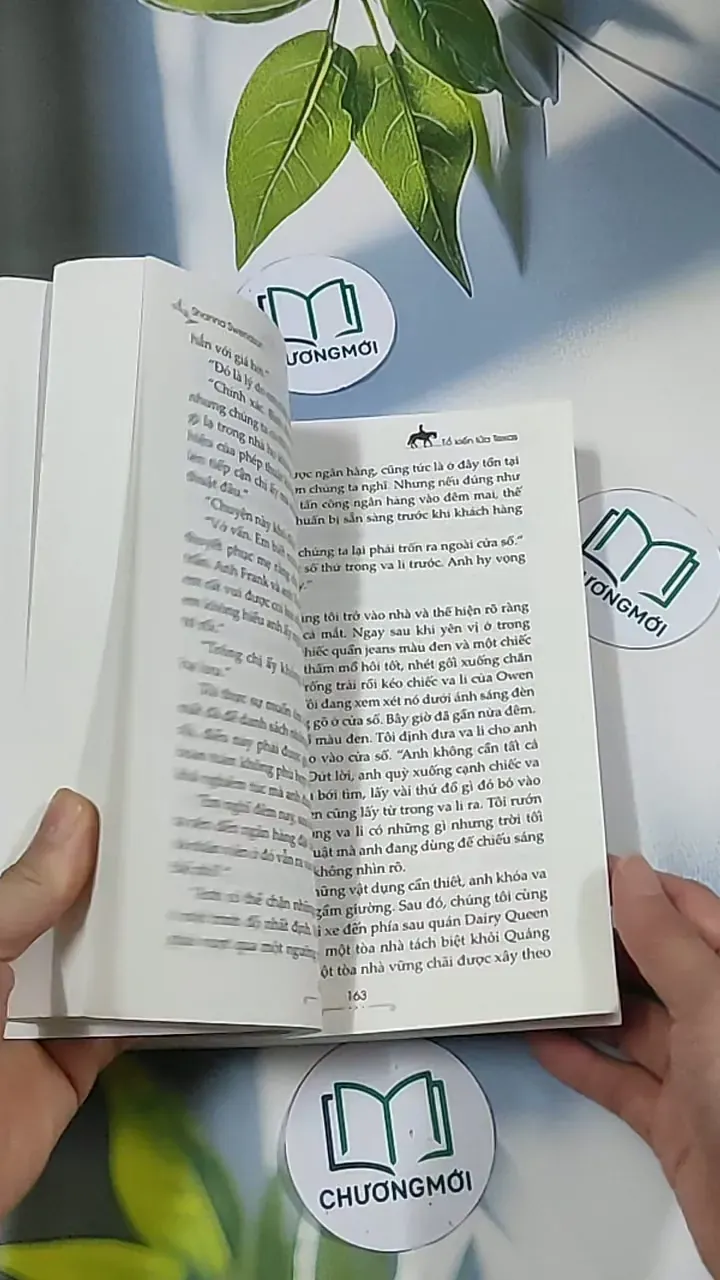 Tổ kiến lửa Texas - Shanna Swendson 688698