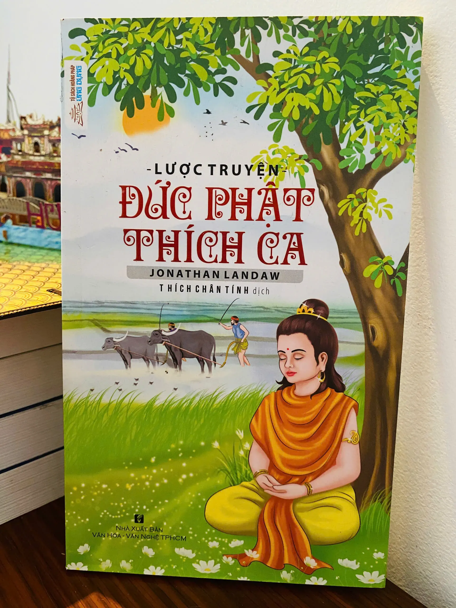 Lược Truyện Đức Phật Thích Ca by  - Sách Book Cover - Ngọc Hiển Books