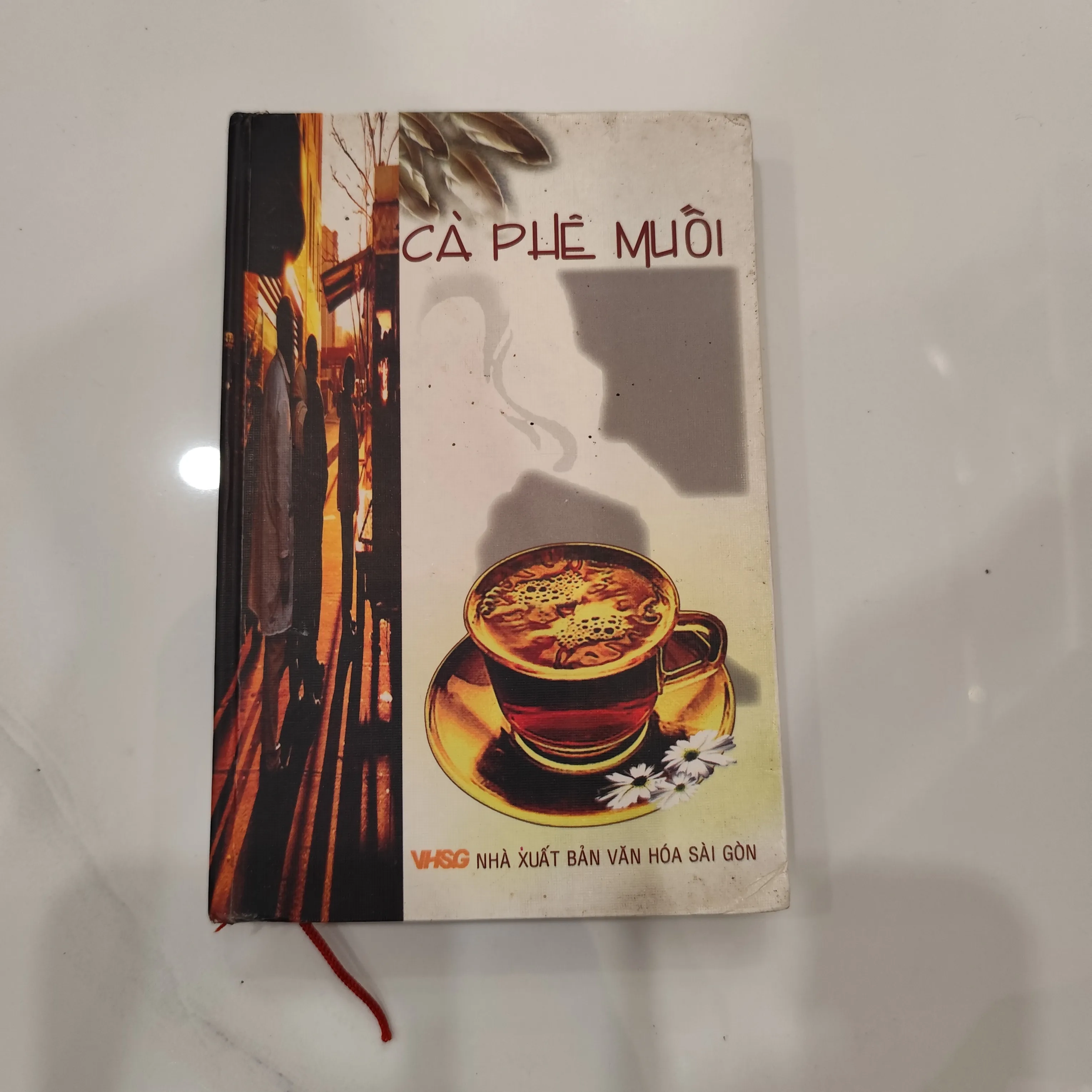 Cà phê muối( bìa cứng) by  - Sách Book Cover - Ngọc Hiển Books