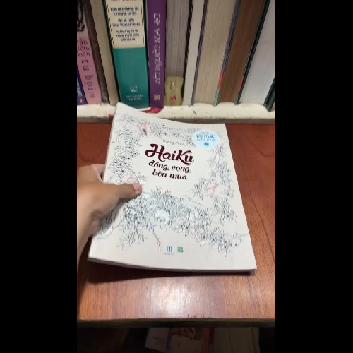 [Sách Khổ Lớn, Đã Tô 2 Trang] - II Sách Tô Màu Nghệ Thuật: HaiKu _ Đồng Vọng Bốn Mùa