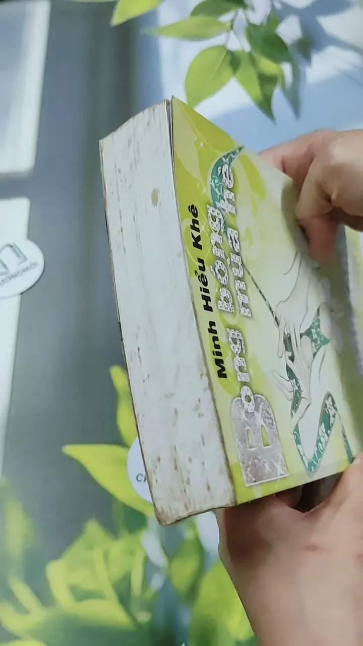 Bong Bóng Mùa Hè: Sợi Ren Lụa Màu Xanh - Minh Hiểu Khê 744757