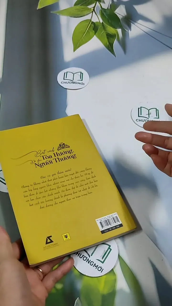 Biết Cách Tỏa Hương, Để Được Người Thương - Nhị Hy 705736