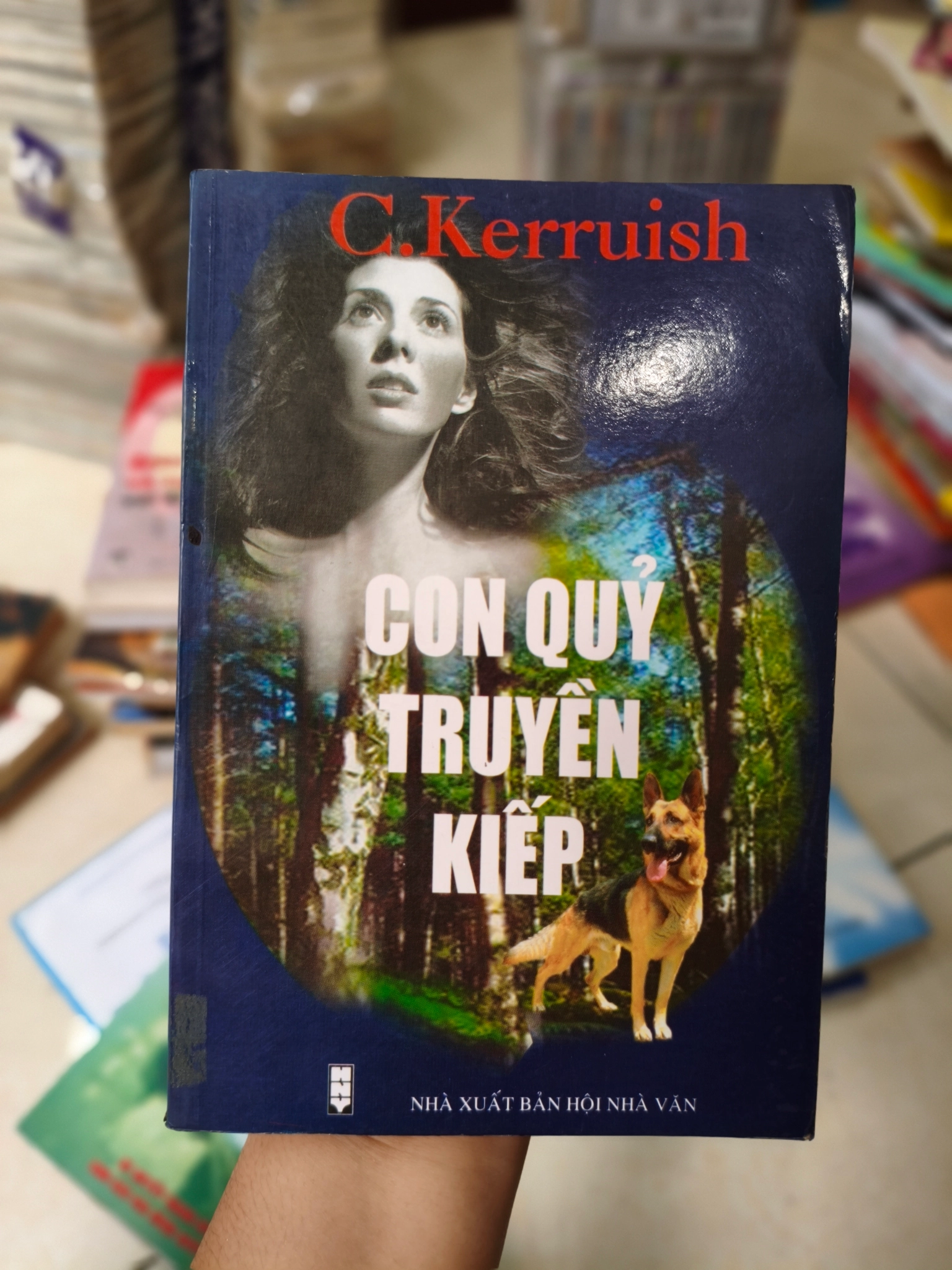 Còn quỷ truyền kiếp 🌱 by  - Sách Book Cover - Ngọc Hiển Books