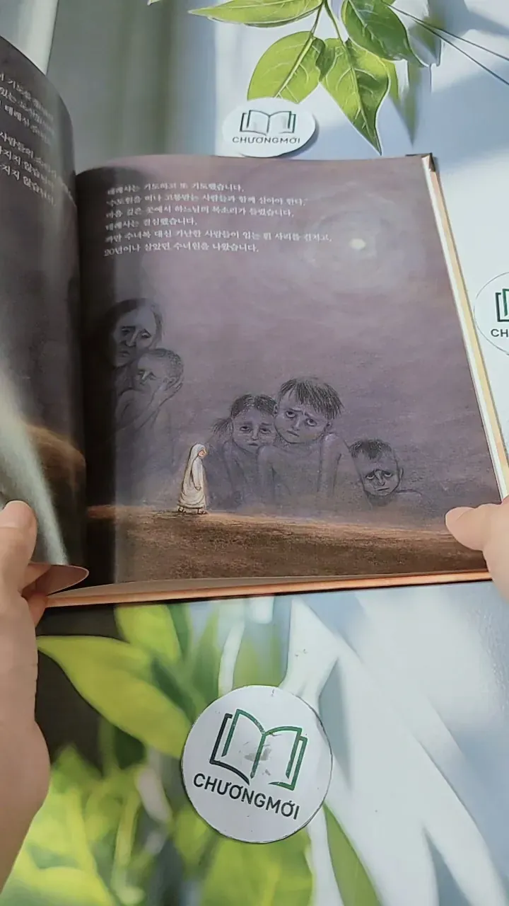 [Tặng nẹp góc] Truyện thiếu nhi Hàn Quốc: Danh nhân 54 -  지인지기 인물 이야기: 테레사 732004