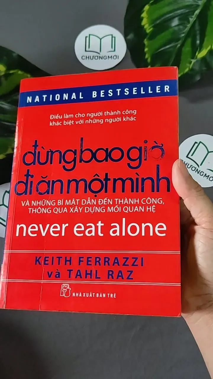 Đừng Bao Giờ Đi Ăn Một Mình 604636