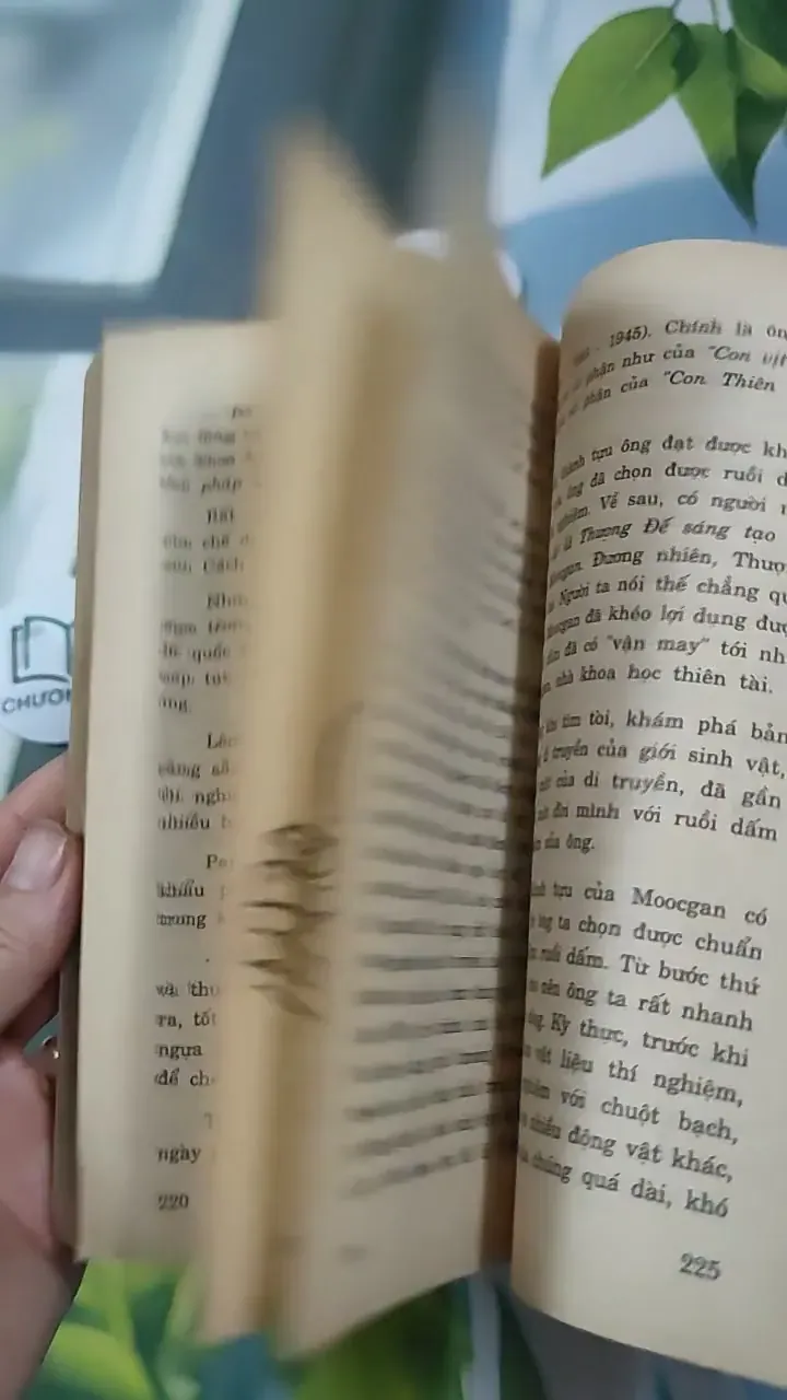 Những Nhà Sinh Học Nổi Tiếng Thế Giới - Vũ Bội Tuyền 727294