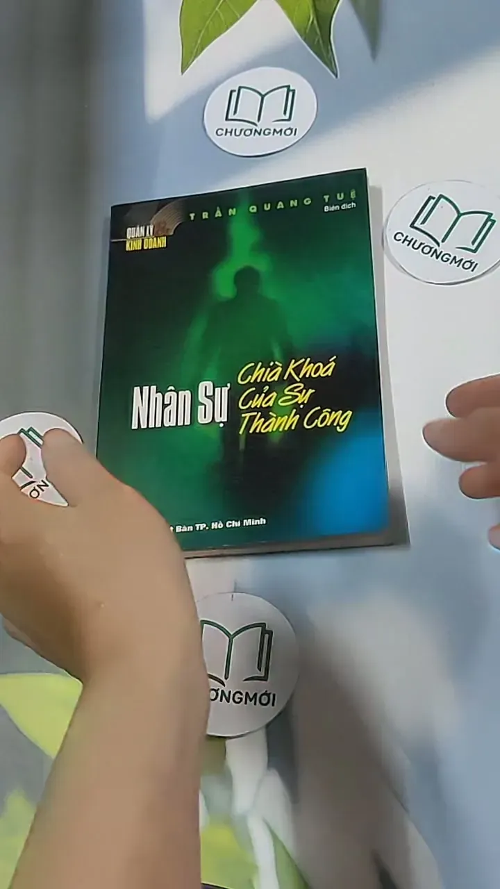 Nhân sự: Chìa khóa của sự thành công - Trần Quang Tuệ 698626