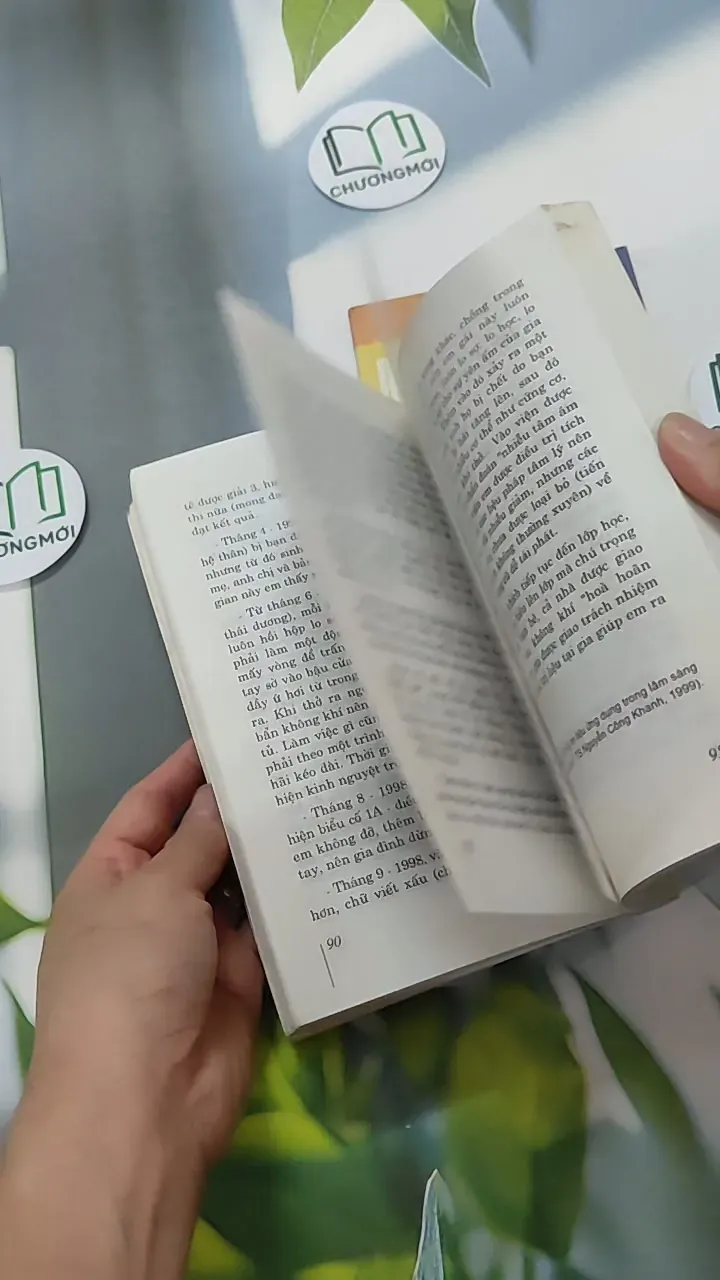 Combo: Giao Tiếp Ứng Xử Tuổi Học Đường, Bí Quyết Ứng Xử Duyên Dáng - Nguyễn Hồi Loan 787022
