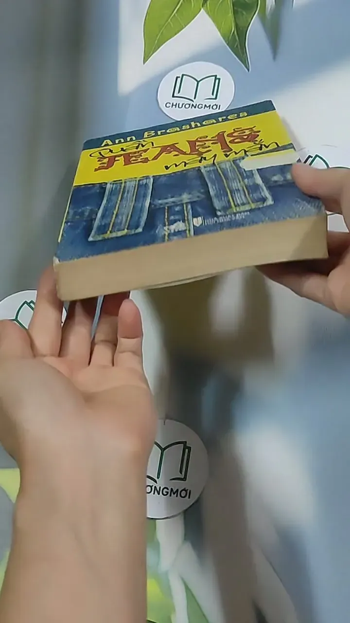 Quần jean may mắn - Ann Brashares 698570