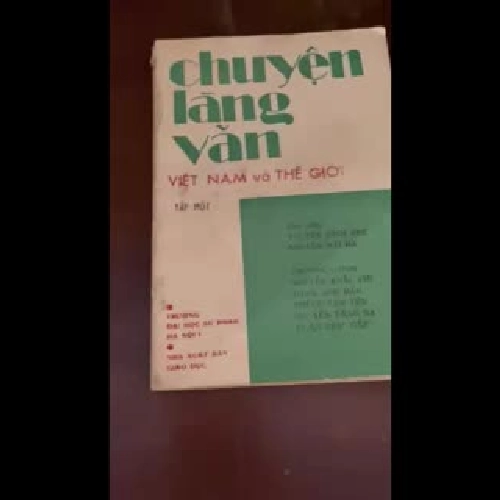 Chuyện làng văn Việt Nam và thế giới (2 tập) 