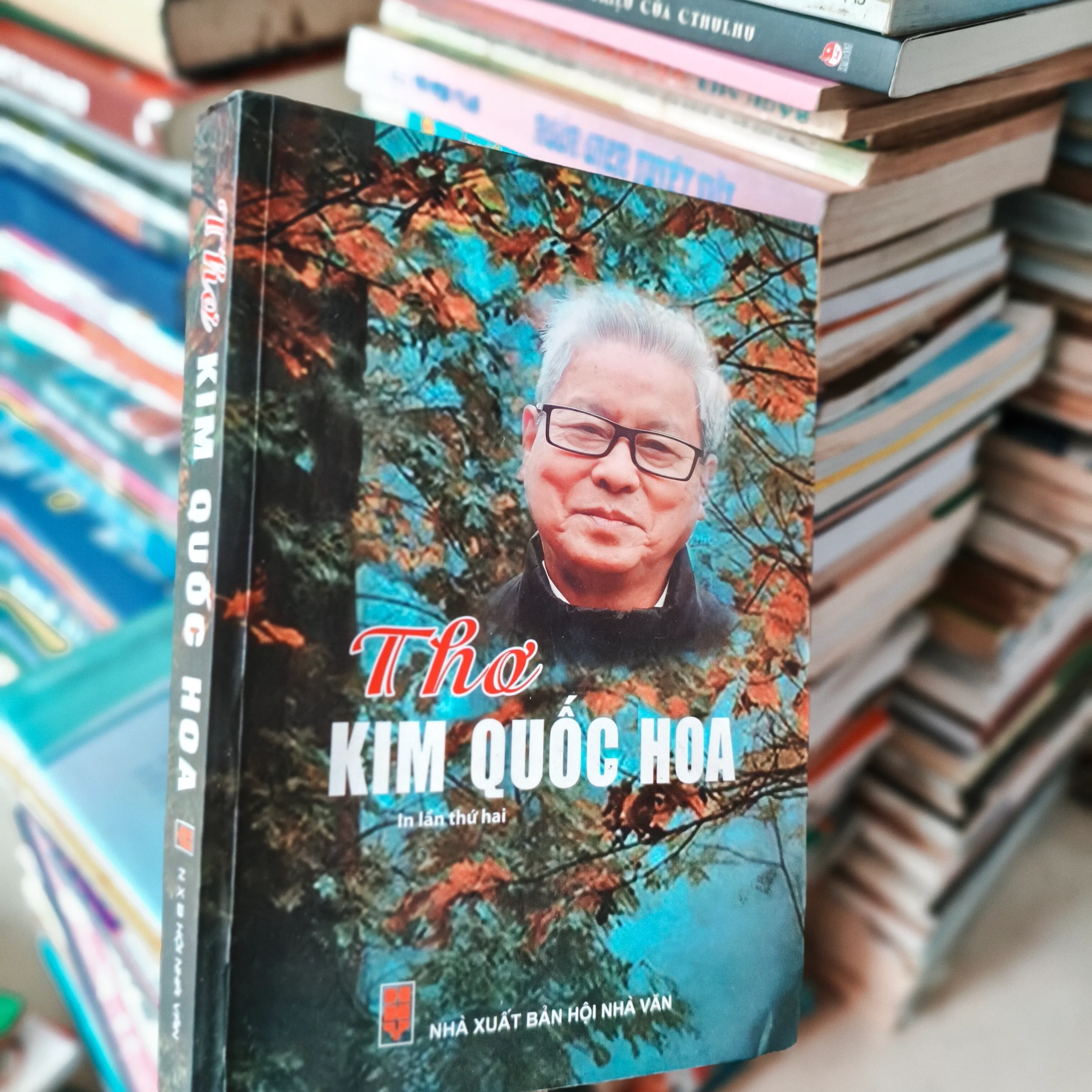 Thơ Kim Quốc Hoa 🌱 by  - Sách Book Cover - Ngọc Hiển Books