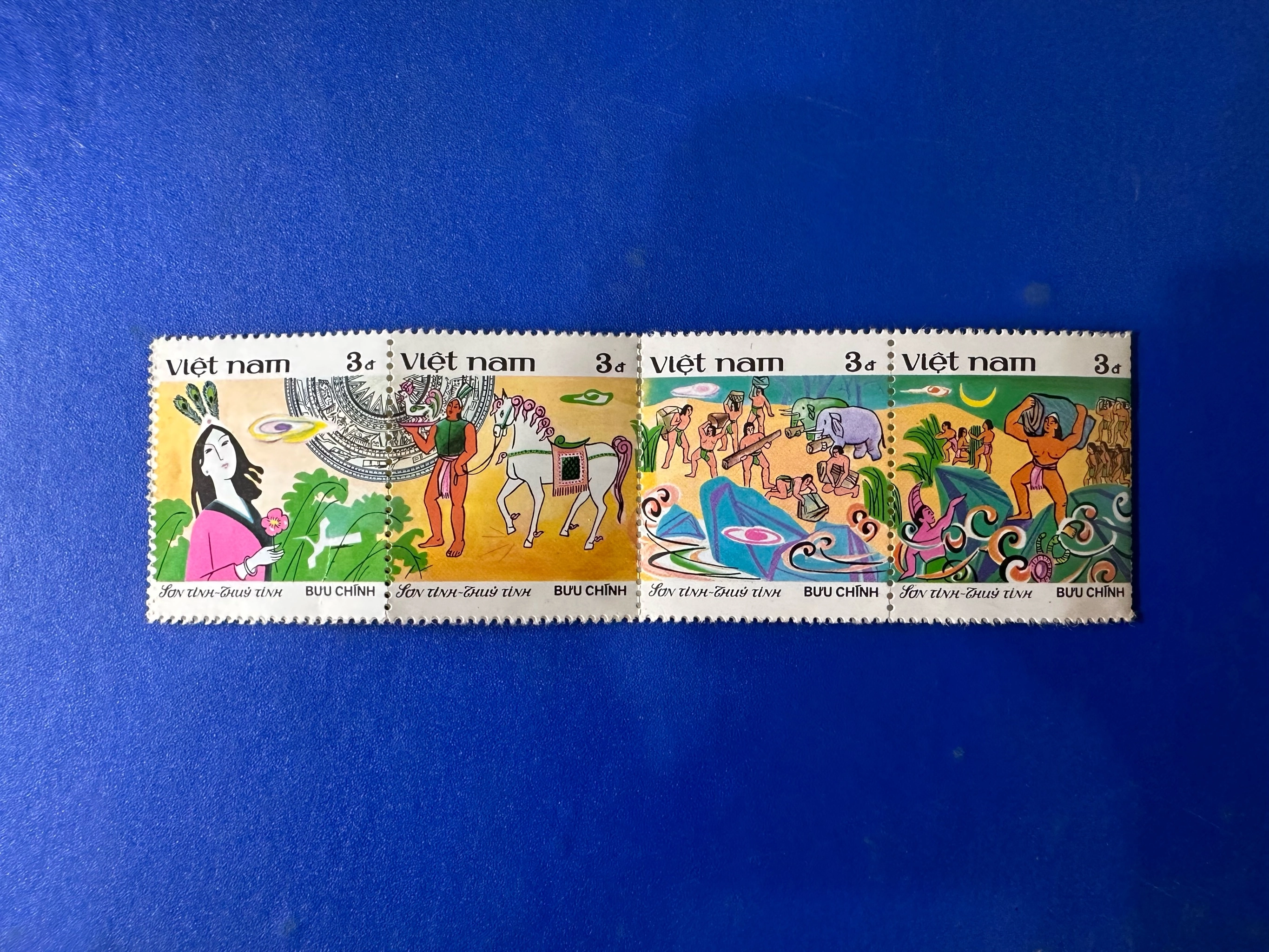 [TEM BƯU CHÍNH VN 513] - Tem sống có răng (S*) - Sơn tinh Thủy tinh by  - Sách Book Cover - Ngọc Hiển Books