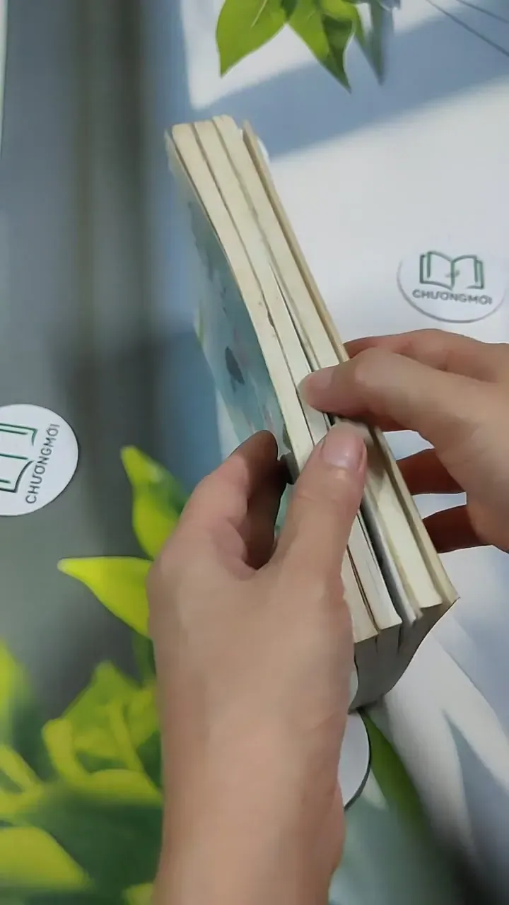 Trọn bộ Minh Hiểu Khê: Thủy tinh trong suốt - Mặt trời rực rỡ nhất ngày đông - Chuyện thầ 705757