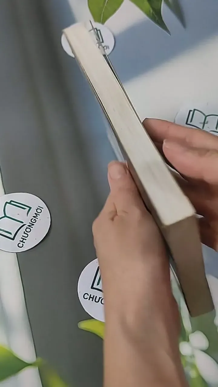 Lạc Lối - Laura D. 705576