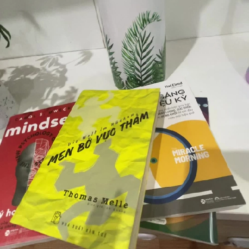 Sách Men Bờ Vực Thẳm 406942