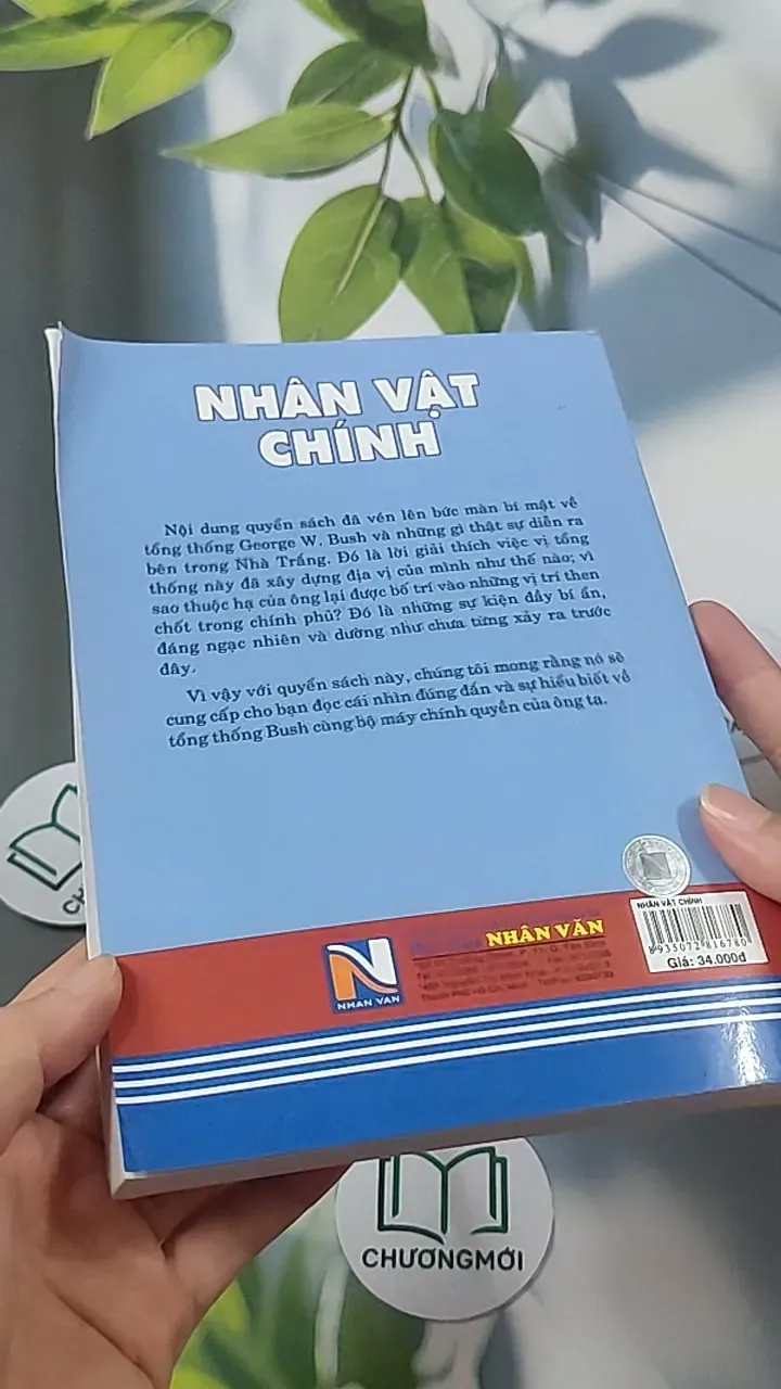 Nhân vật chính: Sự thật về Tổng thống Bush bên trong Nhà Trắng - David Frum 688540