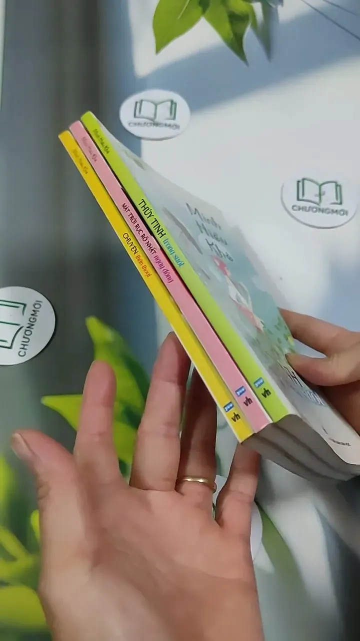 Trọn bộ Minh Hiểu Khê: Thủy tinh trong suốt - Mặt trời rực rỡ nhất ngày đông - Chuyện thầ 705757