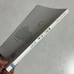 Dừng lại để nghĩ - Đinh Thuỳ Hương 689579