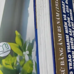 [MIỄN PHÍ BỌC SÁCH] Đáp Lời Sông Núi - Nhiều Tác Gỉa 990434