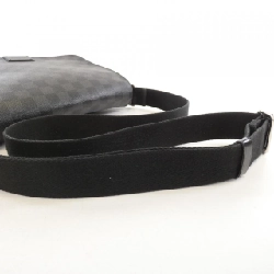 Túi xách vai Louis Vuitton Damier Graphite District PM N41260 - Hàng hiệu Chính hãng 768883