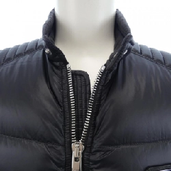 Áo gile PRADA logo tam giác SGB628 R142 - Hàng hiệu Authentic 882925