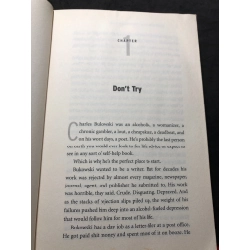 The subtle art of not giving a f*ck mới 80% bẩn nhẹ Mark Manson HPB1408 NGOẠI VĂN 350373