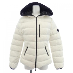 Áo khoác lông vũ MONCLER