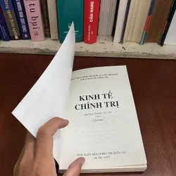 II Sách Kinh Tế: Kinh Tế Chính Trị _ Chương Trình Cao Cấp (Tập 1) - 1997 600089