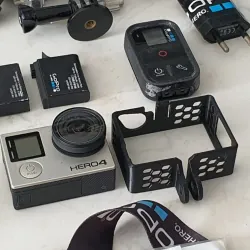 Gopro Héros 3 và 4, bảo quản kỹ,  như mới và phụ kiện  1013390
