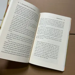 Hồi ký người thầy xây trường hạnh phúc - Nhà giáo - Tiến sĩ Nguyễn Văn Hòa 748227