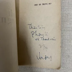 Như đi trong mơ- thơ của Hoàng Trung Thông, có chữ ký  1005574