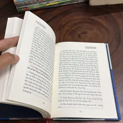 II Tựa Sách: Từ Tinh Thần Nhân Văn Đến Trường Đại Học Hạnh Phúc - Lê Công Cơ - 2023 998085